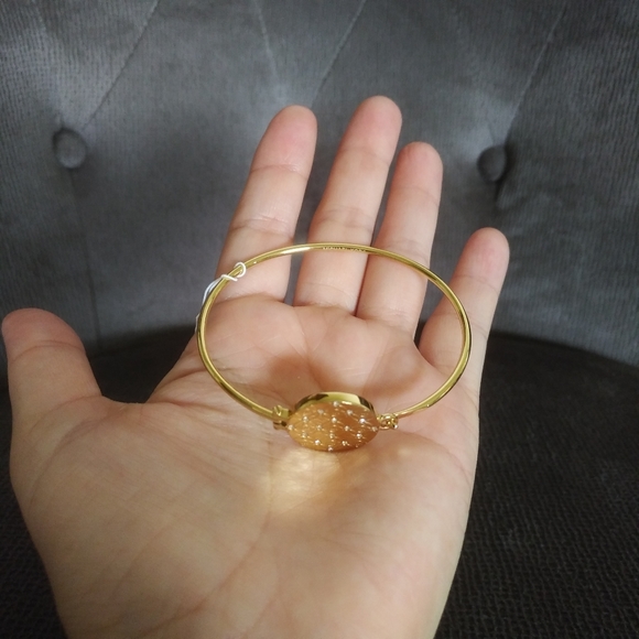 ✨️HP✨️ Michael Kors Gold💛 Medallion🏅 Bracelet - NWT - Picture 9 of 15